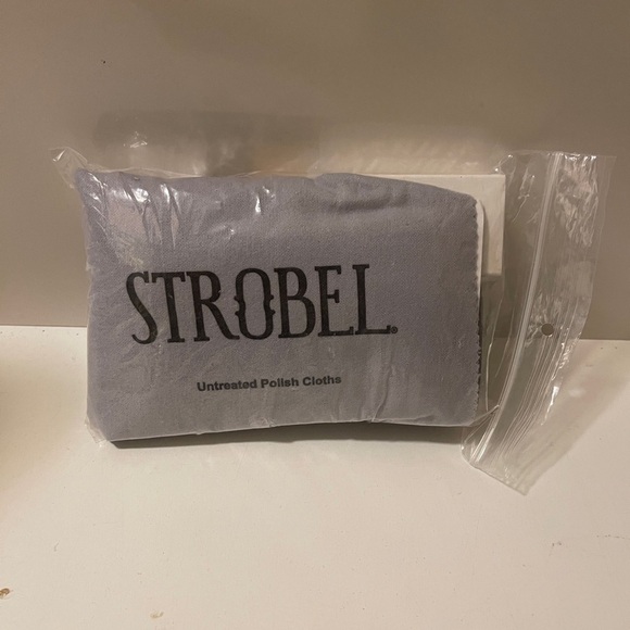 Violin kit including VIOLIN ROSIN wood polish straps and more - Picture 10 of 10